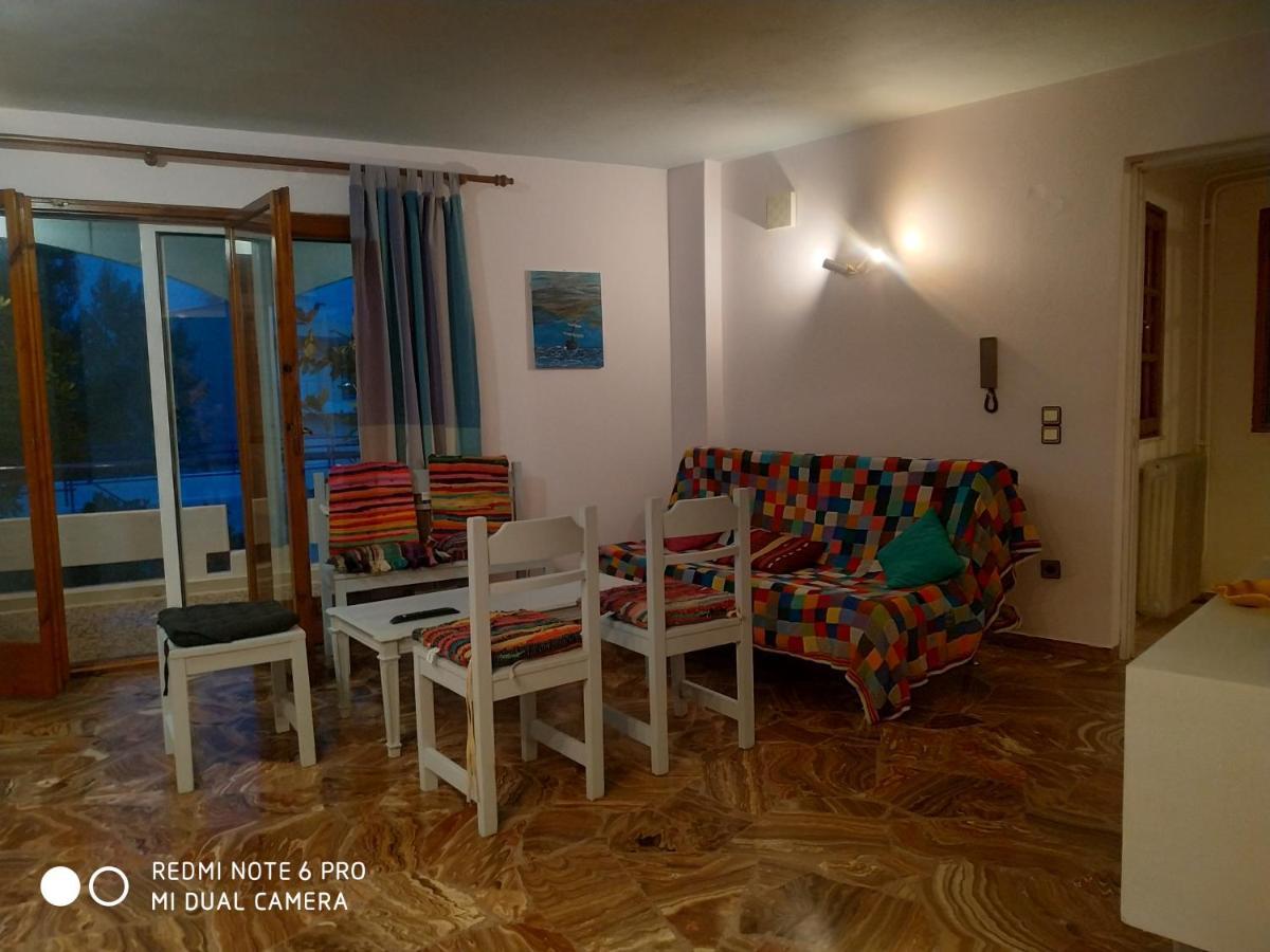 Muses Apartments Eretria  Luaran gambar