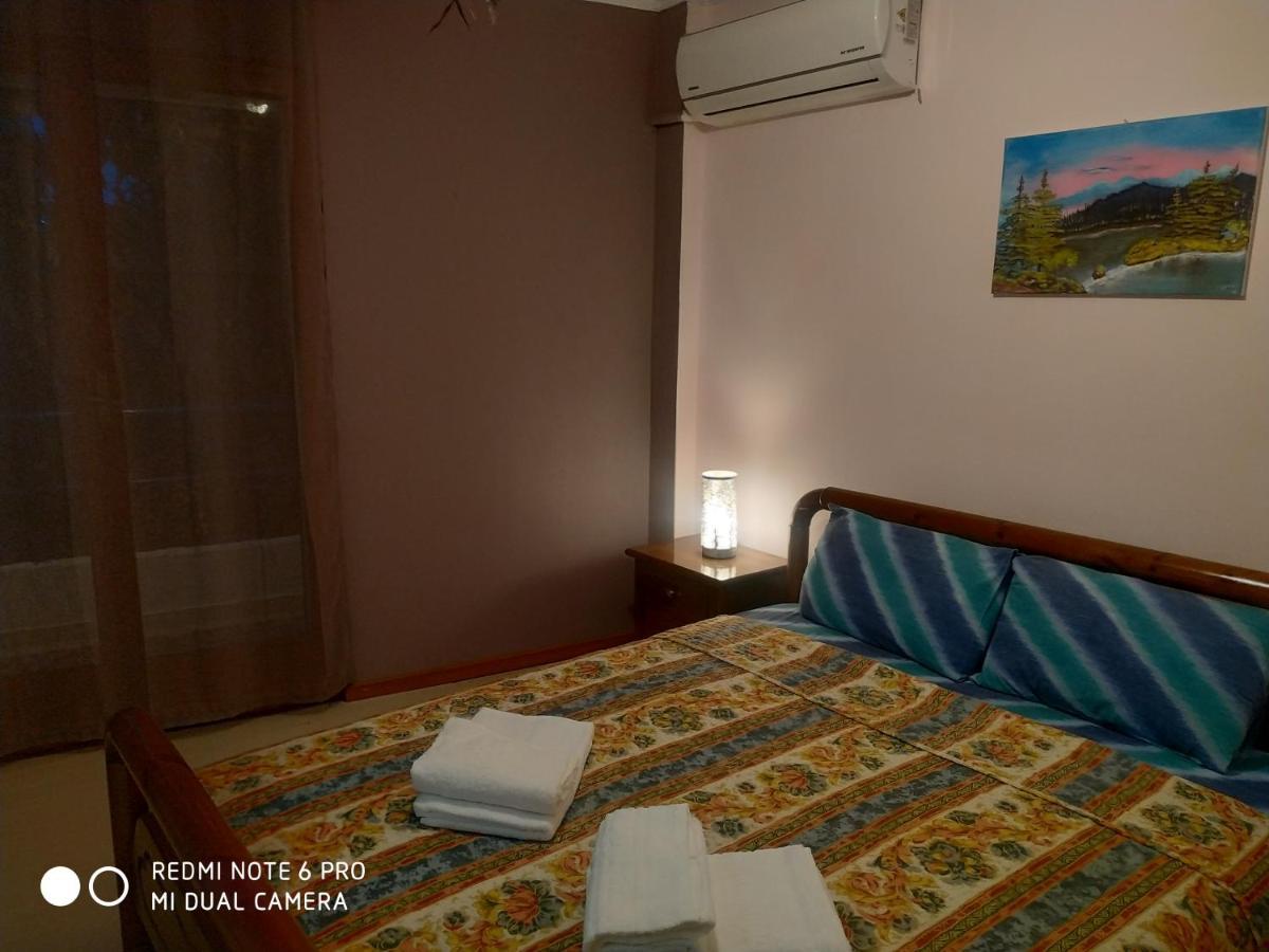Muses Apartments Eretria  Luaran gambar