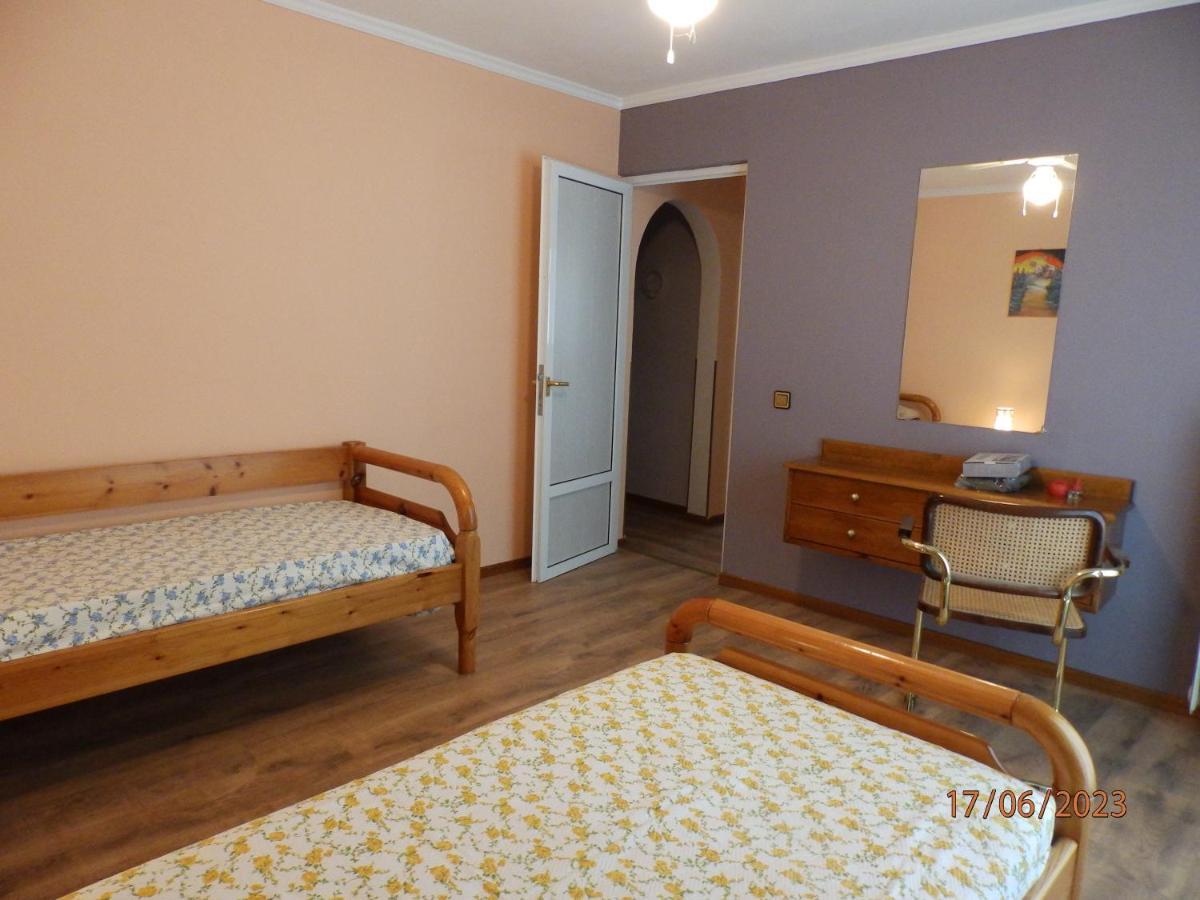 Muses Apartments Eretria  Luaran gambar