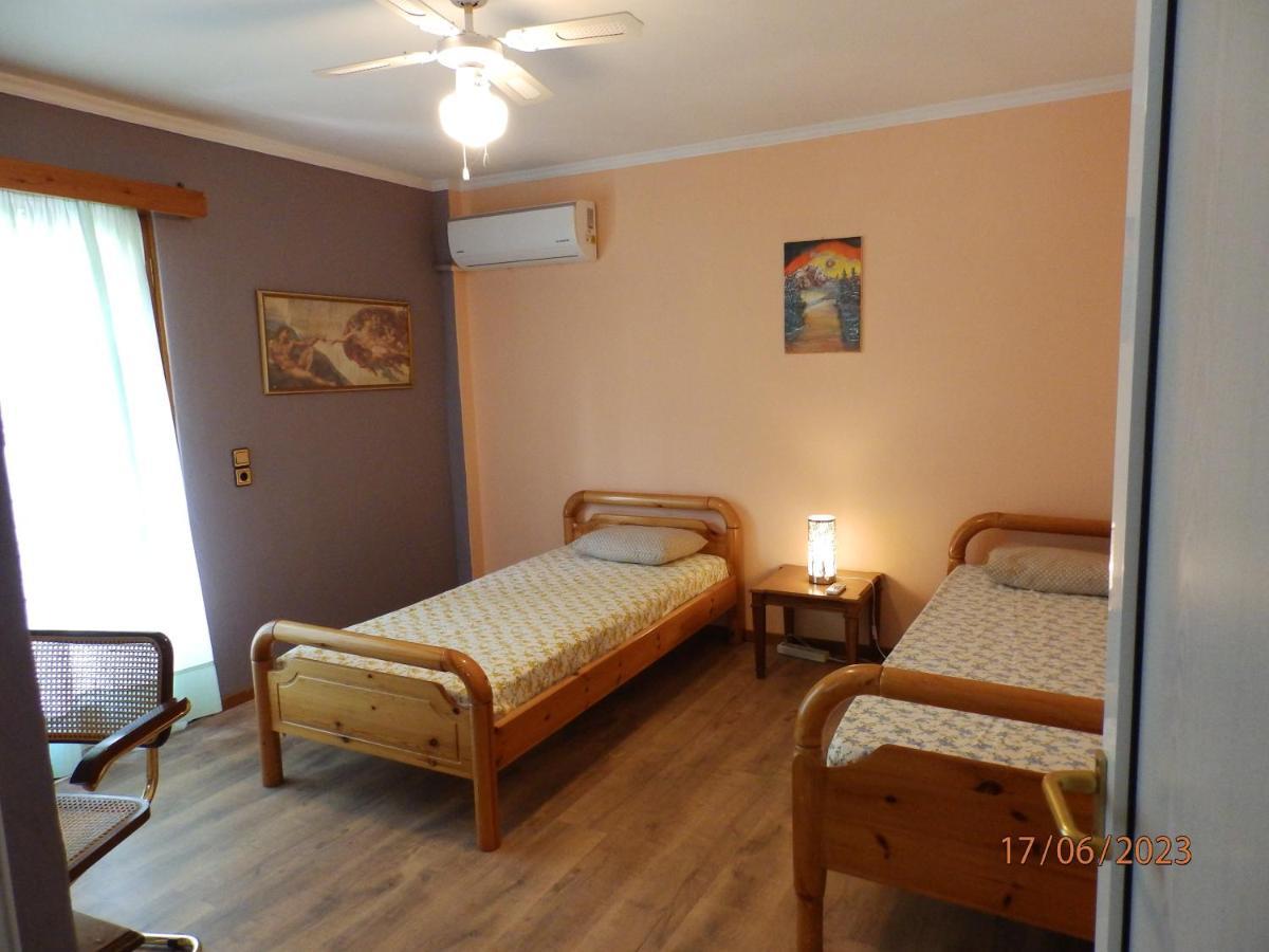 Muses Apartments Eretria  Luaran gambar